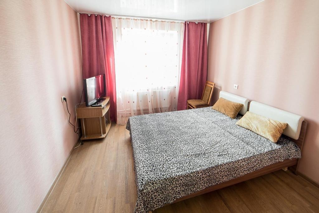 Псковские власти заказали 39 квартир для сирот
